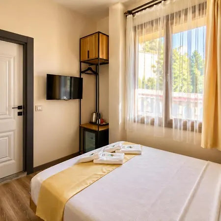 The Little Hotel *